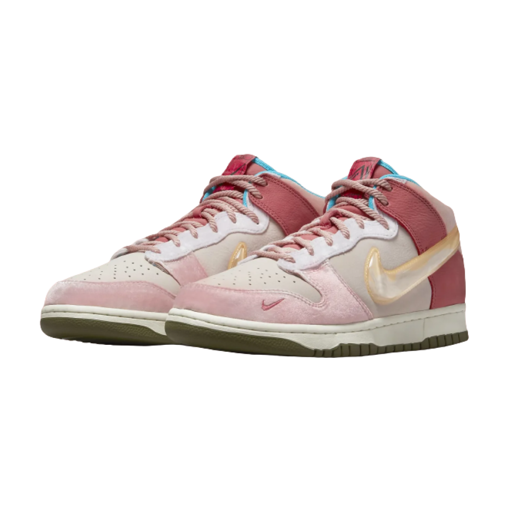 strawberry mid dunks